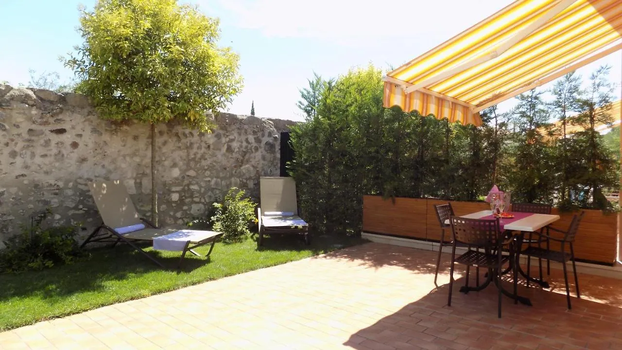 Millyholidays - Apartment Lilla - Center - Nearby Beach - Private Garden - Spa Pool Bardolino 0*,