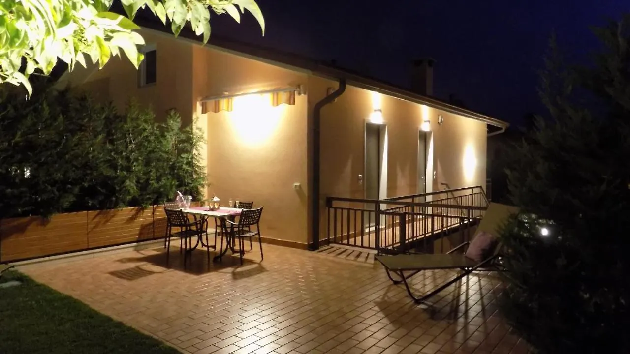 Millyholidays - Apartment Lilla - Center - Nearby Beach - Private Garden - Spa Pool Bardolino